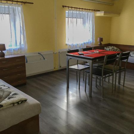 Ubytovani Fish-Com Apartment Štětí Bagian luar foto