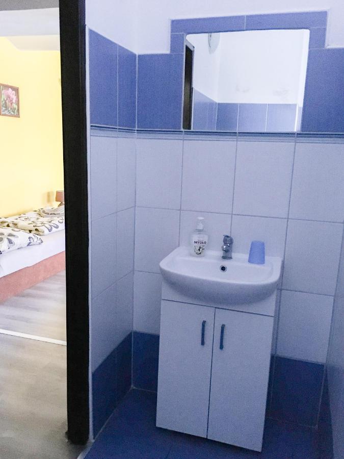Ubytovani Fish-Com Apartment Štětí Bagian luar foto