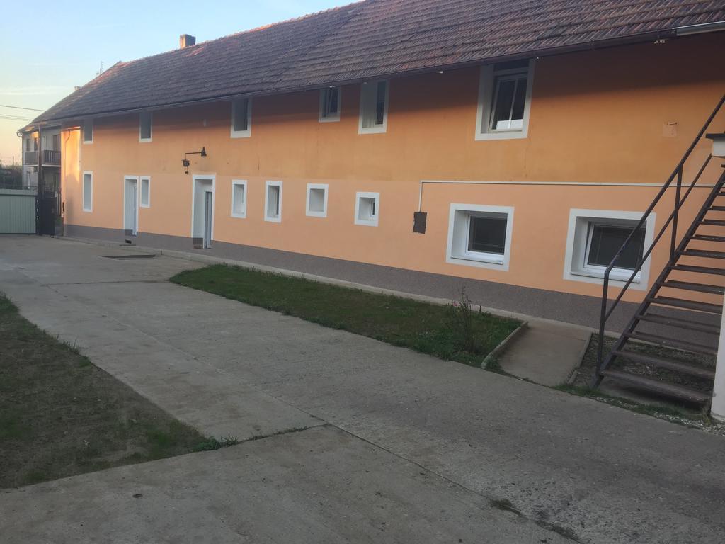 Ubytovani Fish-Com Apartment Štětí Bagian luar foto